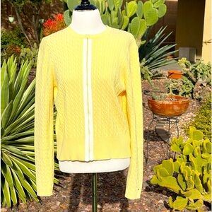 NWOT - TOMMY HILFIGER SWEATER